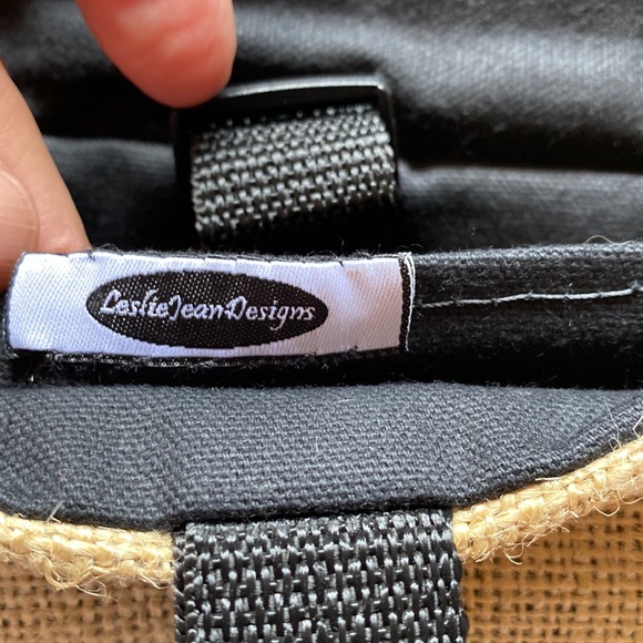 NWOT Clutch Crossbody 46” Braided Strap Burlap and Black Denim Bag Turtle Button - Picture 8 of 16